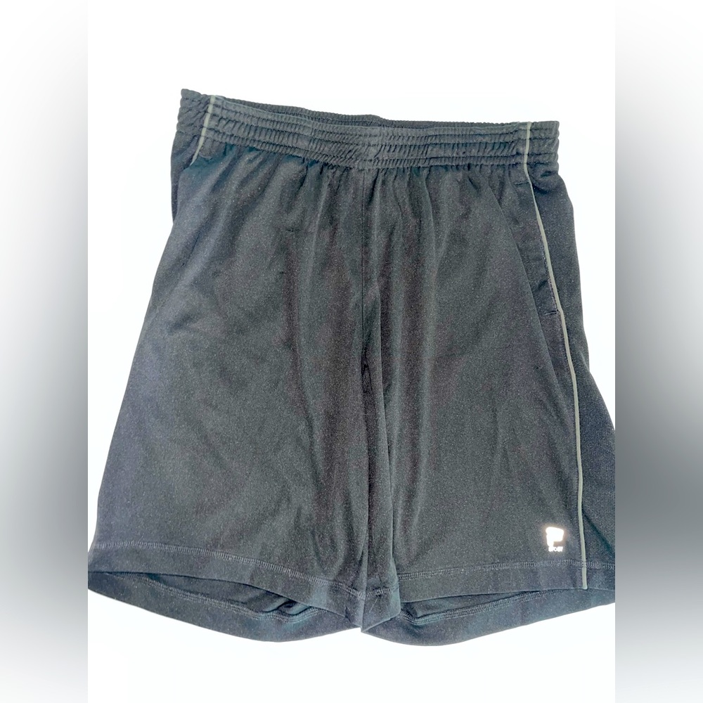 GUC Men’s Fila XL Black Athletic Shorts